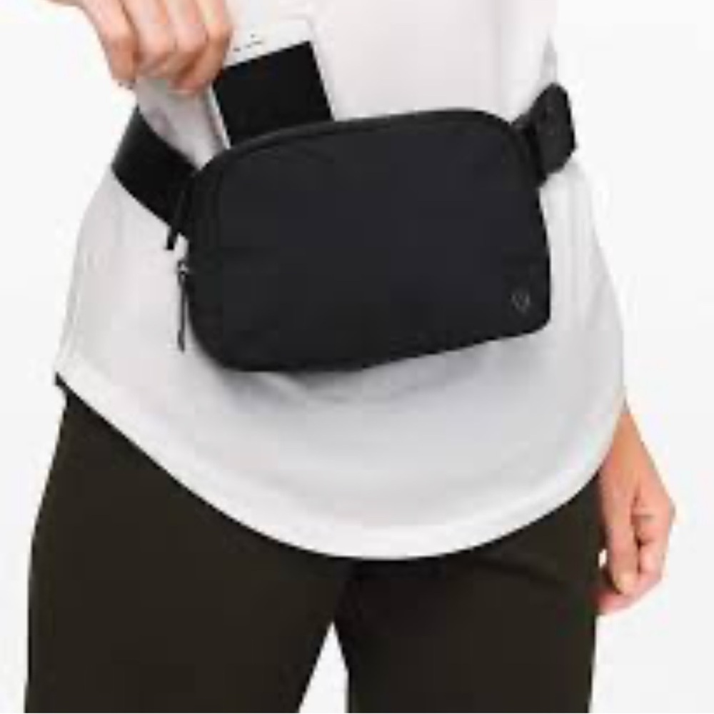 lululemon athletica Green Gray Nylon Crossbody Belt Bag 1 liter - Picture 10 of 10